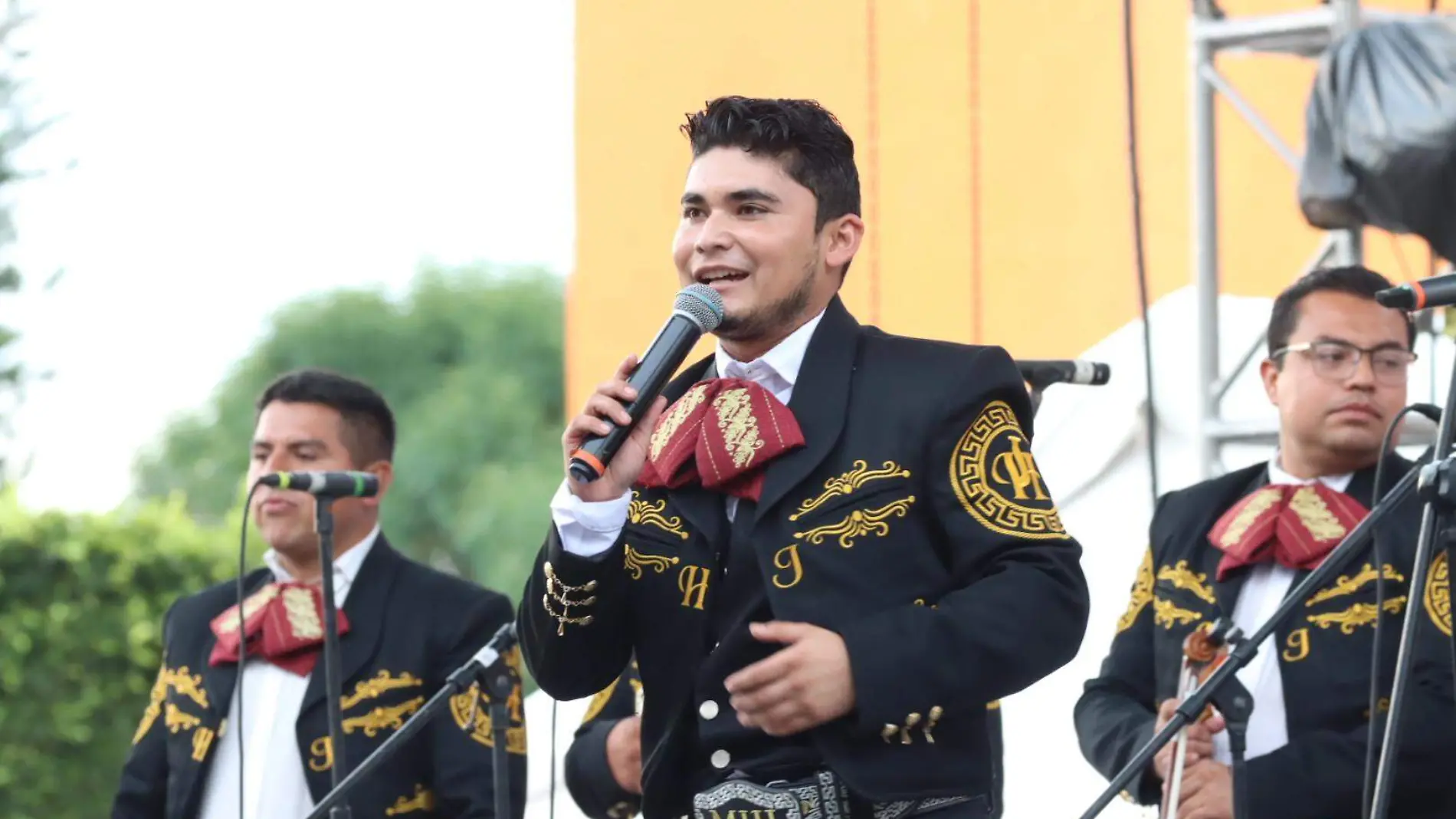 FOTO PRINCIPAL SJR Mariachi Juvenil Herencia de Paso de Mata